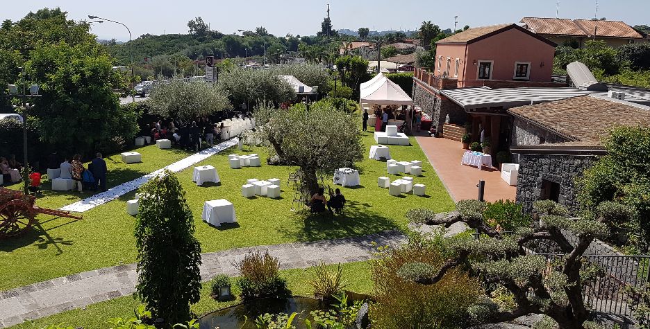 corte riggio ricevimenti e matrimoni aci sant'antonio
